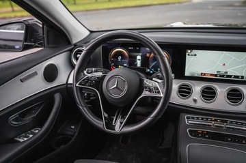 Mercedes Klasa E W213 All-terrain Facelifting 2.0 E220d 194KM 2021 Mercedes E E 220 d 4MATIC, Salon Polska, zdjęcie 16