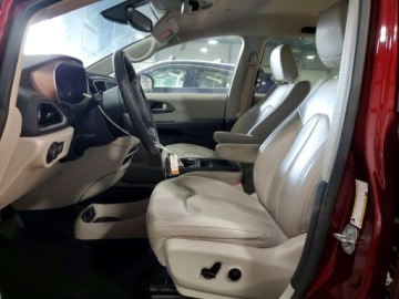 Chrysler Voyager V 2021 Chrysler Voyager 2021 CHRYSLER VOYAGER LXI 3.6 Benzyna 287KM, zdjęcie 6