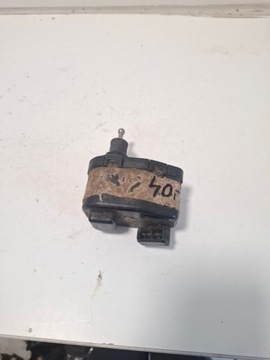 MOTOREK REGULACE SVĚTLA LEVÝ PRAVÝ PŘEDNÍ VW TRANSPORTER IV T4 165941295