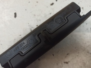 AUDI A4 B8 ПЕПЕЛЬНИЦА 8K0857951