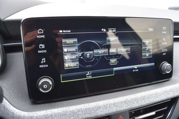 Skoda Kamiq Crossover Facelifting 1.0 TSI 115KM 2024 Skoda Kamiq SalonPL 1.0TSI 115KM Selection Kamera Kessy Tempomat Smartlink, zdjęcie 16