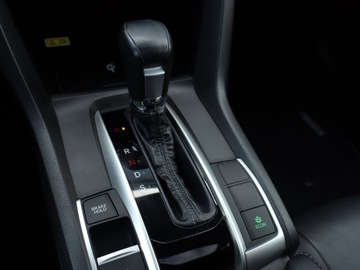 Honda Civic X Hatchback 5d 1.5 VTEC Turbo 182KM 2018 Honda Civic 1.5 VTEC, Salon Polska, 1. Właściciel, zdjęcie 15