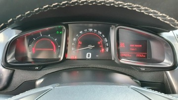 DS 5 Hatchback Facelifting 2015 2.0 BlueHDi 150KM 2015 Citroen DS5 2.0 HDI 150KM # Navi # Kamera #, zdjęcie 17