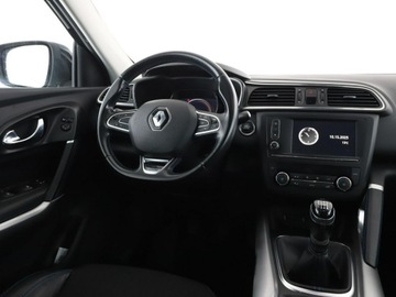 Renault Kadjar Crossover 1.2 Energy TCe 130KM 2018 Renault Kadjar S-Edition półskóra klima auto, zdjęcie 15
