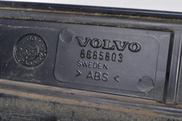 VOLVO V70 II XC70 LOĎKA SPOILER KRYT KOMBI 8685803