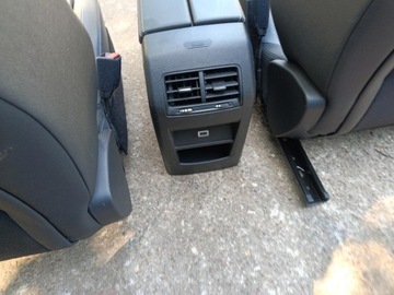 OPEL ASTRA L KOMBI SEDADLA KOMPLET