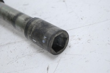 Ось переднего колеса YAMAHA FJR 1300 06-12