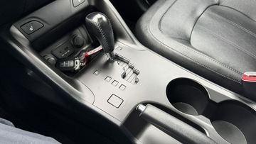 Hyundai ix35 SUV Theta 2.0 MPI 163KM 2011 Hyundai ix35 2.0 Benzyna Moc 163KM Automat 4X4, zdjęcie 31