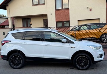 Ford Kuga II SUV Facelifting 1.5 EcoBoost 150KM 2018 Ford Kuga Ford Kuga 1.5 EcoBoost 2x4 Cool, zdjęcie 4