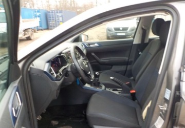 Volkswagen Polo VI Hatchback 5d 1.0 TSI 95KM 2021 Volkswagen Polo Okazja Benzyna 95KM, zdjęcie 25