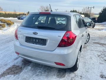 Kia Ceed I Hatchback 5d Facelifting 1.6 DOHC CVVT 126KM 2010 Kia Ceed 1.6 Isg 126KM Klima Piekny stan Sprawdz 1.6 Benzyna 126KM, zdjęcie 30