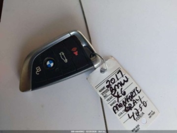 BMW X6 F16 2017 BMW X6 2017 BMW X6 XDRIVE50I 4.4 Benzyna 445KM, zdjęcie 2