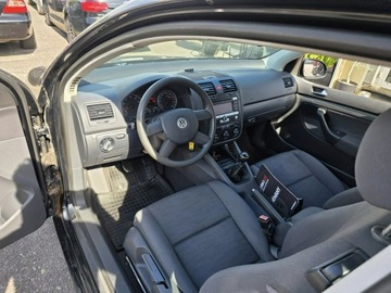 Volkswagen Golf V Hatchback 1.6 i 102KM 2005 Volkswagen Golf 1.4 Benzyna 102 KM, Klimatyzacja,, zdjęcie 5