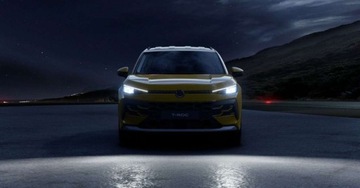 Volkswagen T-Roc I SUV Facelifting 1.5 TSI ACT 150KM 2025 Volkswagen T-Roc LIFE, Pakiet Zimowy, zolty, dostepny od reki 1.5, zdjęcie 12