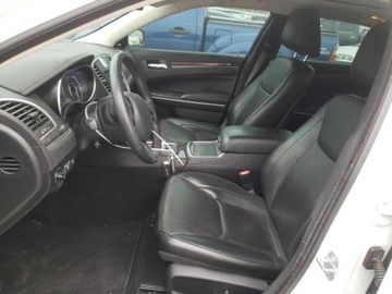 Chrysler 300C II 2021 Chrysler 300 2021, 3.6L, TOURING, od ubezpieczalni 3.6 Benzyna 292KM, zdjęcie 7