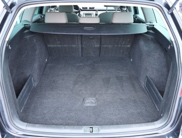 Volkswagen Passat B6 Variant 2.0 TDI-CR DPF 140KM 2008 VW Passat 2.0 TDI, Klima, Klimatronic,ALU, zdjęcie 13