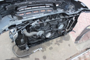 Передний полный ксеноновый бампер Audi Q5 Lift