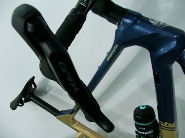 ROWER BIANCHI ARCADEX 40 GRX600 GOLD-BLUE M(53cm) 2023 PROMOCJA