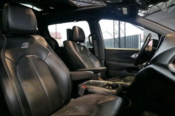 Chrysler Pacifica II 3.6 V6 291KM 2018 Chrysler Pacifica 3.6L V6 Pentastar 291KM StowN Go,S,Kam.360,Radar,Panoram, zdjęcie 10