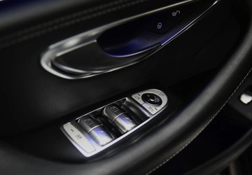 Mercedes AMG GT C190 Coupe 4d 3.0 43 367KM 2019 Mercedes-Benz AMG GT Polski salon_ AMG GT 43 S 4-Matic 3.0 Benzyna 367KM, zdjęcie 16