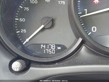 Porsche Macan 2023 Porsche Macan 2023r, T, 2.0, 4x4 2.0 Benzyna 262KM, zdjęcie 10