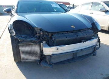 Porsche Panamera II Executive 2.9 440KM 2017 Porsche Panamera 2017, 2.9L, 4x4, 4S, od ubezpieczalni 2.9 Benzyna 440KM, zdjęcie 4