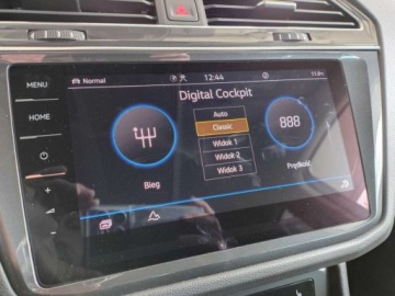 Volkswagen Tiguan II SUV Facelifting 2.0 TDI 150KM 2023 Volkswagen Tiguan Elegance, Matrix, Head-Up, Kamera, Asystenci, Hak, Ambie, zdjęcie 28