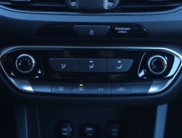 Hyundai i30 III Hatchback Facelifting 1.0 T-GDI 120KM 2022 Hyundai i30 1.0 T-GDI, Salon Polska, zdjęcie 13