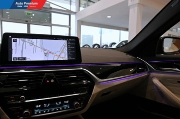 BMW Seria 5 G30-G31 2022 BMW Seria 5 540i xDriveFV23Adaptacyjne Reflektory LEDPakiet Sportowy M, zdjęcie 7