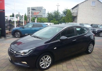 Opel Astra K Hatchback 5d 1.4 Turbo 125KM 2019 Opel Astra Opel Astra V 1.4 T Dynamic 1.4 Benzyna 125KM, zdjęcie 1