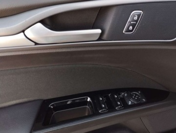 Ford Mondeo V Sedan 1.5 EcoBoost 160KM 2018 Ford Mondeo Ford Mondeo 1.5EB Titanium Winter 1.5 Benzyna 160KM, zdjęcie 13