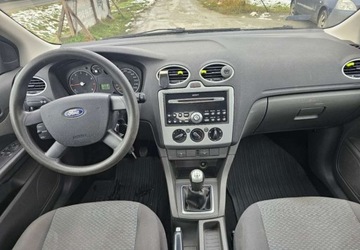 Ford Focus I Sedan 1.6 16V 100KM 2004 Ford Focus Ford Focus 1.6 FX Gold 1.6 Benzyna 100KM, zdjęcie 6