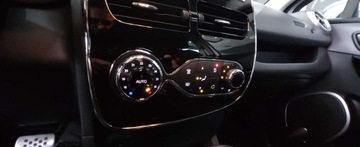 Renault Clio IV Hatchback 5d TCe 120 EDC 120KM 2014 Renault Clio Renault Clio GT Line 1.2 TCe Automat Nawigacja Kamera 1.2, zdjęcie 8