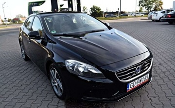 Volvo V40 II Hatchback 1.5 T2 DRIVE-E 122KM 2015 Volvo V40 Lift Automat, Nawigacja, Park Assistant, Grzana szyba, Bezwypadk, zdjęcie 3