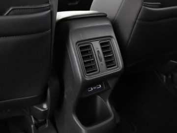 Honda HR-V III 2022 Honda HR-V 1.5i-MMD e:HEV Advance Navi Tempomat, zdjęcie 38