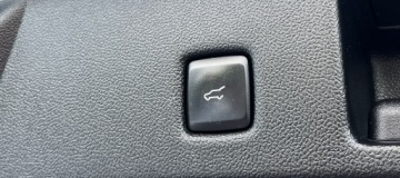 Ford Kuga III SUV Plug-In 2.5 Hybrid 190KM 2022 Ford Kuga 2.5 Duratec FHEV ST-Line eCVT, zdjęcie 38