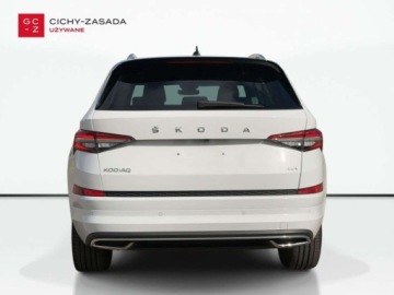 Skoda Kodiaq I SUV Facelifting 2.0 TDI SCR 200KM 2022 Skoda Kodiaq Matrix LED Panorama Skora Wentylowane fotele Hak Webasto 2.0, zdjęcie 3