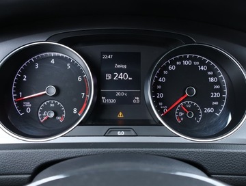 Volkswagen Golf VII Hatchback 3d 1.2 TSI BlueMotion Technology 85KM 2016 VW Golf 1.2 TSI, Salon Polska, VAT 23%, Klima, zdjęcie 10