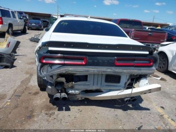 Dodge Challenger III 2021 Dodge Challenger RT Scat Pack 2021 6.4l 6.4 Benzyna 485KM, zdjęcie 4