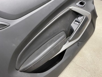 Camaro VI 2016+ 3.6 V6, обшивка двери, обшивка передней левой панели водителя