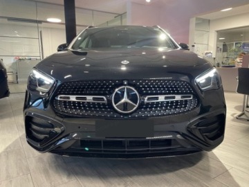 Mercedes GLA II Off-roader Facelifting 1.3 200 163KM 2025 MERCEDES-BENZ GLA 200 AMG Line Suv 1.3 (163KM) 2025, zdjęcie 1
