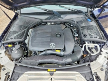 Mercedes Klasa C W205 2019 Mercedes-Benz Klasa C 2019 C300 4MATIC 2.0 Benzyna 255KM, zdjęcie 10