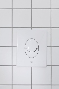 КНОПКА Смыва для унитаза GROHE SKATE AIR, БЕЛАЯ