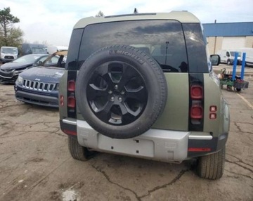 Land Rover Defender IV (L663) 2024 Land Rover Defender 2024, 3.0L, 4x4, 90 S, od ubezpieczalni 3.0 Benzyna, zdjęcie 4