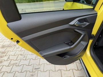 Audi A1 II 1.5 35 TFSI 150KM 2019 Audi A1 35TFSI S-Tronic S-Line Edition One|Matrix, zdjęcie 14