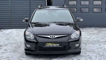 Hyundai i30 I CW Facelifting 1.4 DOHC 109KM 2011 Hyundai i30 100 Bezwypadkowy, 4 el. szyby, grzane fotele GWARANCJA, zdjęcie 1