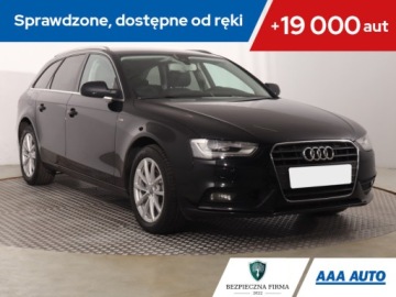 Audi A4 B8 Avant Facelifting 2.0 TDI 143KM 2013 Audi A4 2.0 TDI, Navi, Xenon, Bi-Xenon, Klima