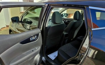 Nissan Qashqai II Crossover 1.2 DIG-T 115KM 2017 Nissan Qashqai Filmik VIDEO 1,2 Benzyna Kamery 360 Navi Panoramadach Zadba, zdjęcie 24