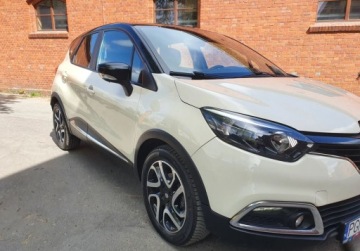 Renault Captur I Crossover 1.2 TCe EDC 120KM 2014 Renault Captur Kamera Nawigacja Hands Free GetHelp 1.2 Benzyna, zdjęcie 1