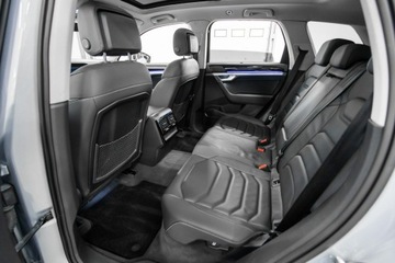 Volkswagen Touareg III SUV 3.0 V6 SCR TDI 286KM 2020 Volkswagen Touareg 3.0 TDI 286KM 4Motion, zdjęcie 26